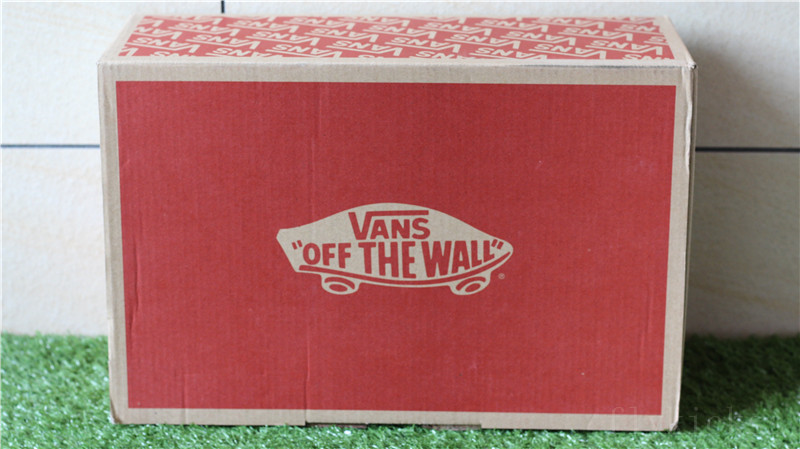 Vans Off The World Black White